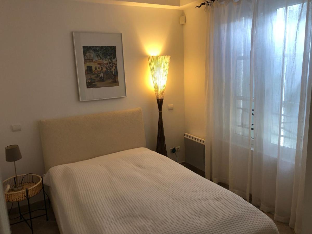 Charmantes Haus Im Golf Club Saint Tropez المظهر الخارجي الصورة